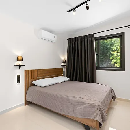 Olive Haven Nidri New Listing Promotion Semesterbostad Neochori (Lefkada)